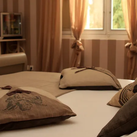 Chateau La Moune Montussan