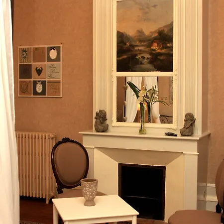 فندق مبيت وإفطار Chateau La Moune Montussan