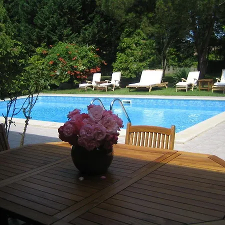 B&B Chateau La Moune