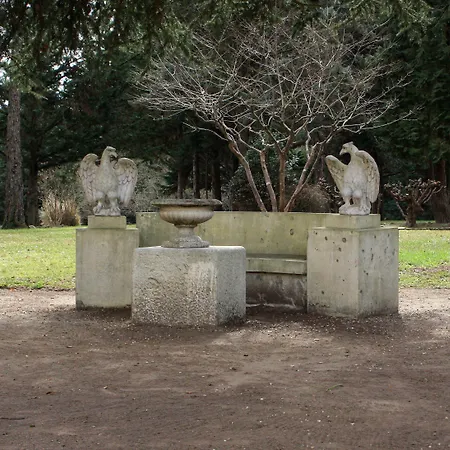 Bed and Breakfast Chateau La Moune Montussan