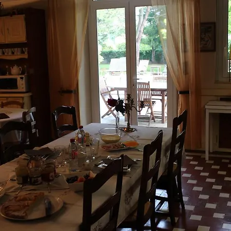 Chateau La Moune Montussan