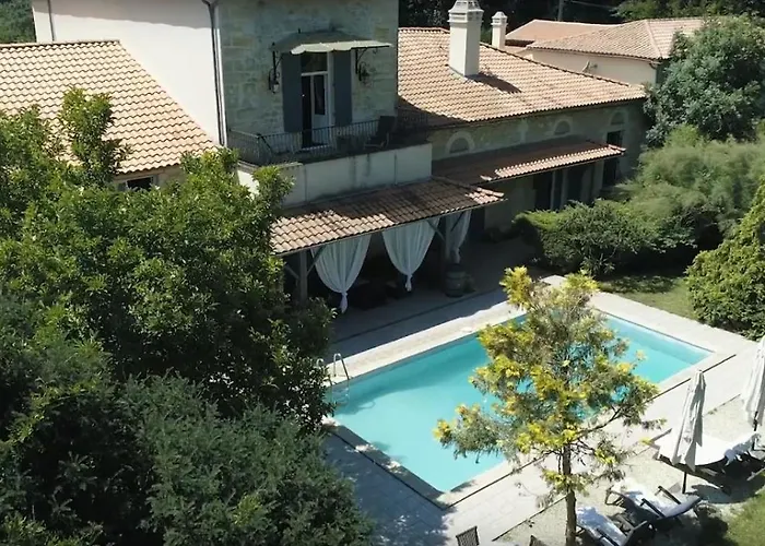 Chateau La Moune Bed & Breakfast Montussan