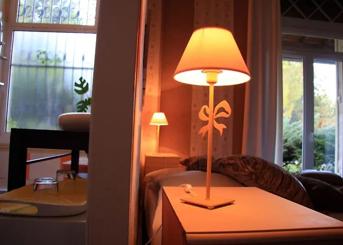 Bed & Breakfast Chateau La Moune 4*