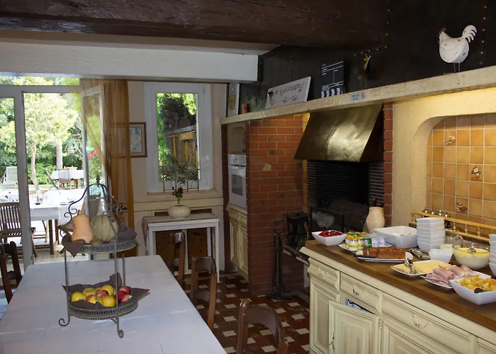 Chateau La Moune Frühstückspension Montussan