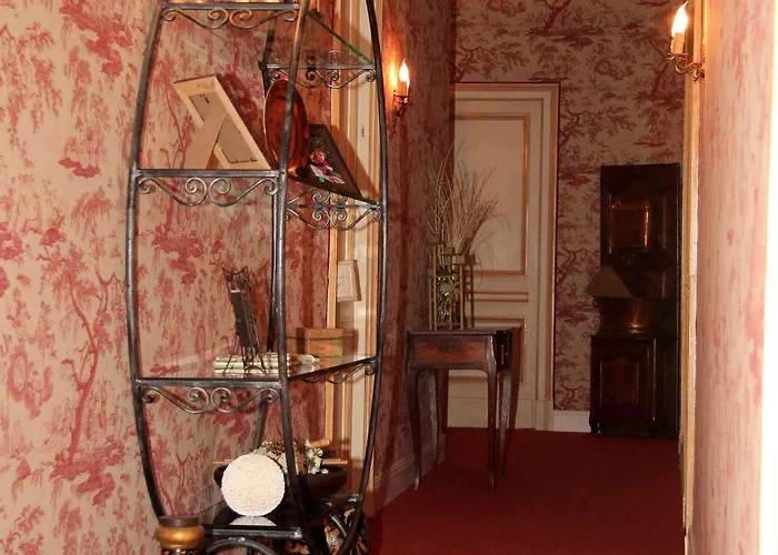 Chateau La Moune Bed & Breakfast Montussan